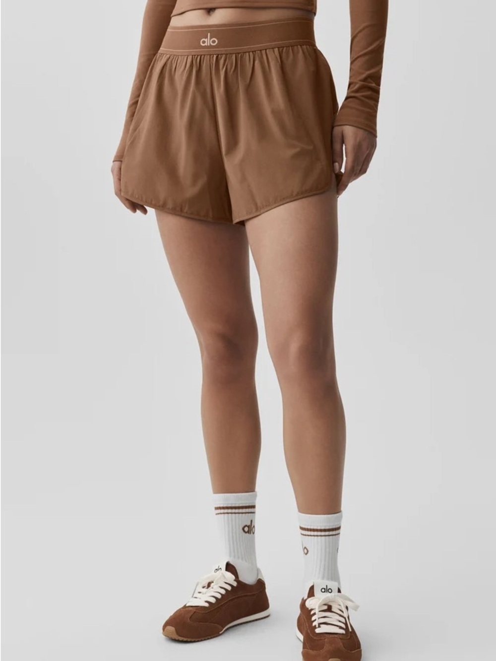 Alo Yoga Women's Brown Pull-On match point Athletic Shorts sun kissed brown